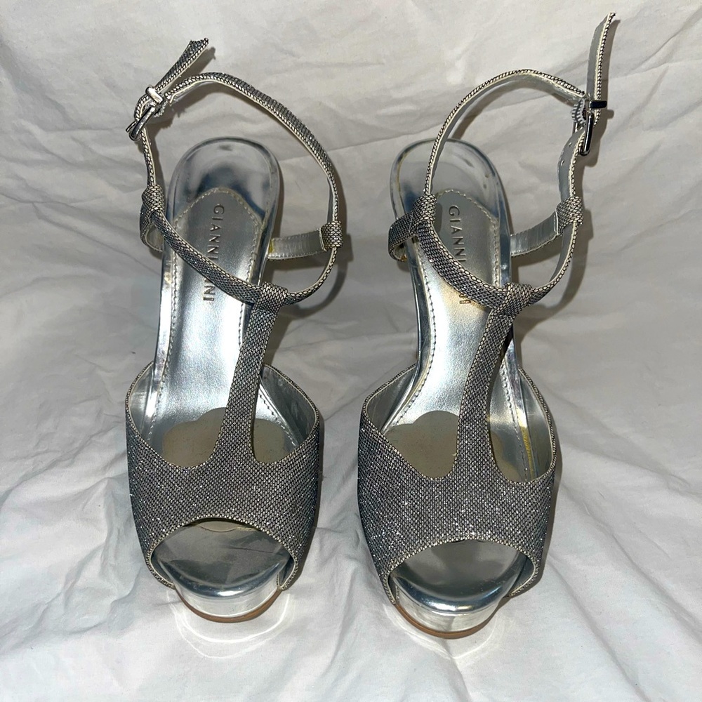 Gianni Bini Sparkle Heel